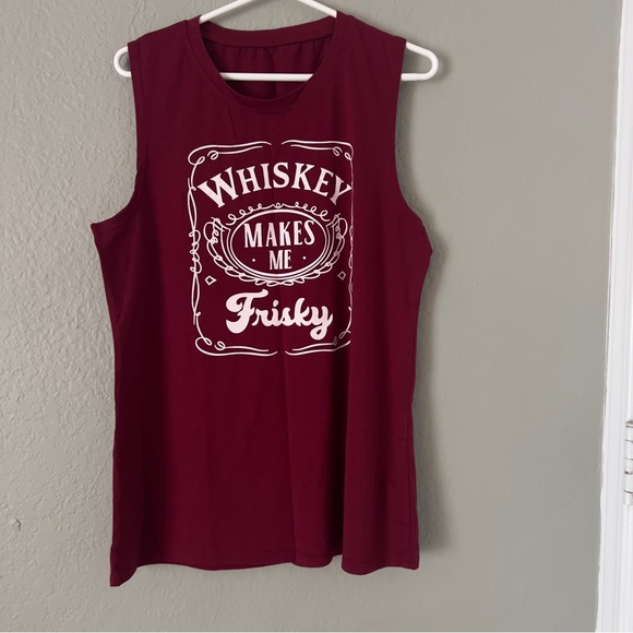 Whiskey makes me frisky tank top sleeves One Size NWOT - Picture 2 of 4